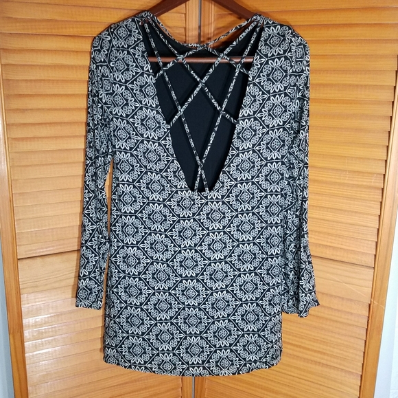 Ecote Black & White Dress - Picture 1 of 5